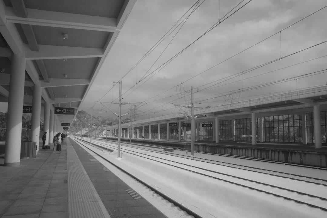 Photo mountains, train