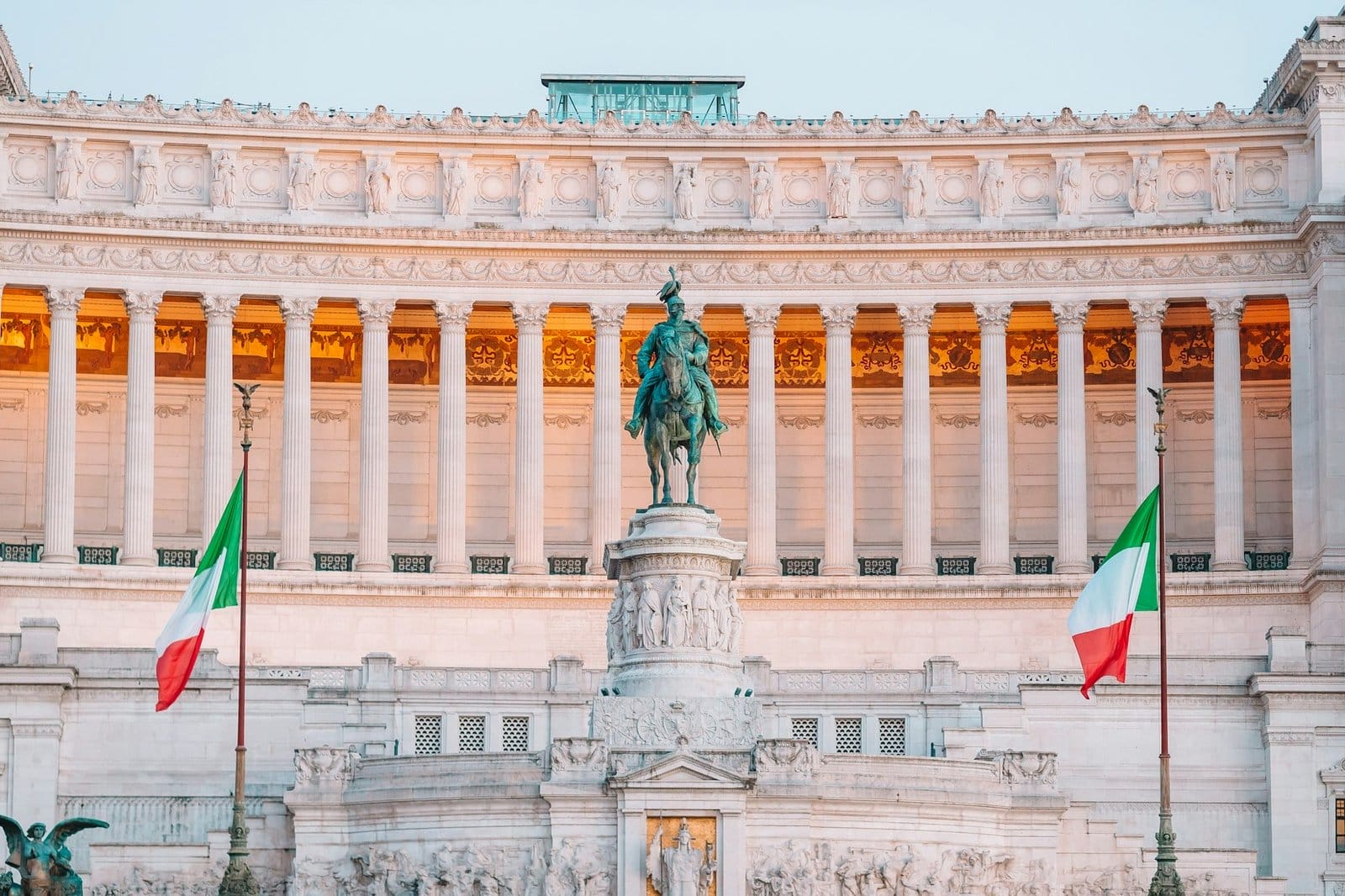 Monument Vittorio Emanuele II or Altar of the Fatherland in Roma, Italia