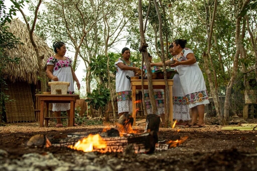 Cultura Maia Aula com Civitatis Guias 