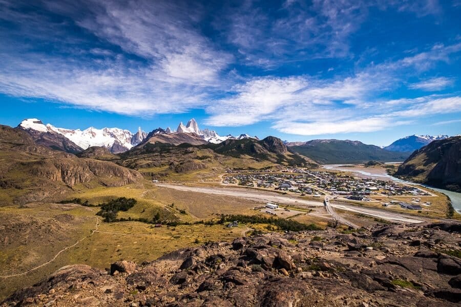 Trilhas Incríveis em El Chaltén: Um Paraíso para Caminhantes e Aventureiros