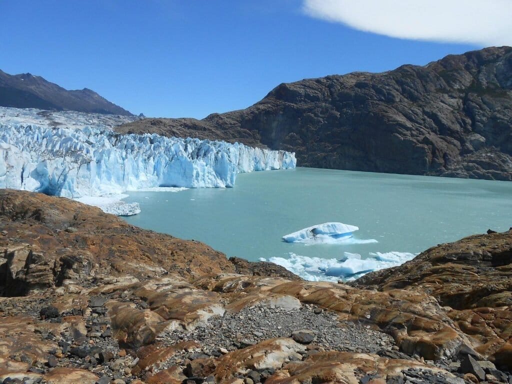 Viedma: Conheça o Maior Glaciar da Argentina e Suas Belezas Naturais