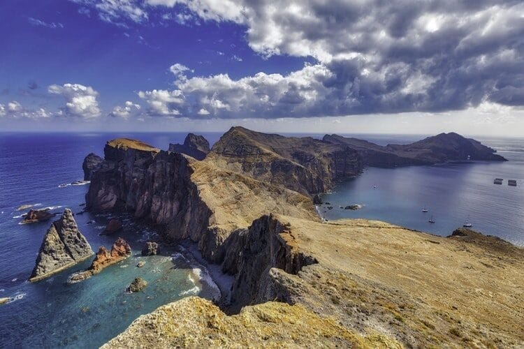 Roteiro de 5 Dias pela Ilha da Madeira: O que Não Perder