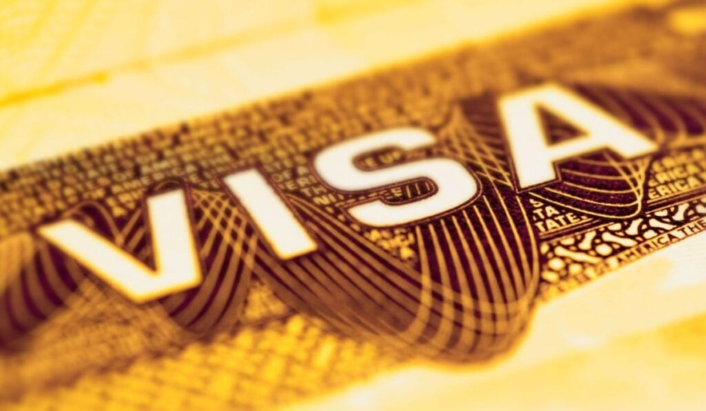 A Descontinuação dos Golden Visas na Europa: O Fim de uma Era?