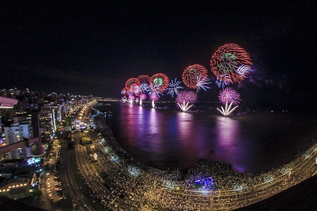 Réveillon 2025 em Santa Catarina : O que esperar?