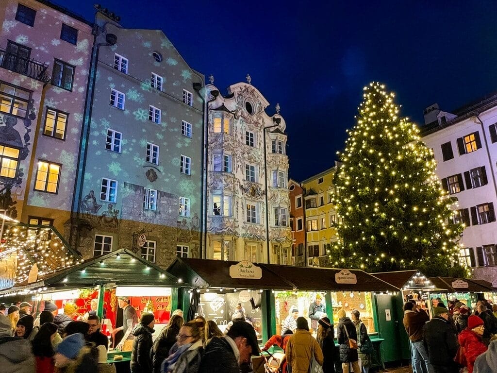 Por que Innsbruck é o Destino de Natal Perfeito para o Viajante?