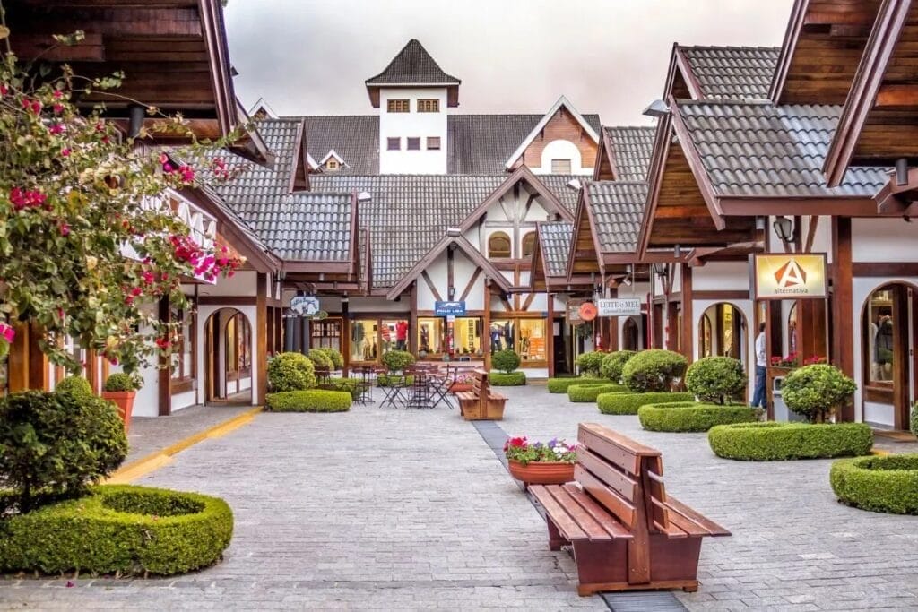 Os 5 Melhores Lugares para Viajar e Comemorar o Natal no Brasil