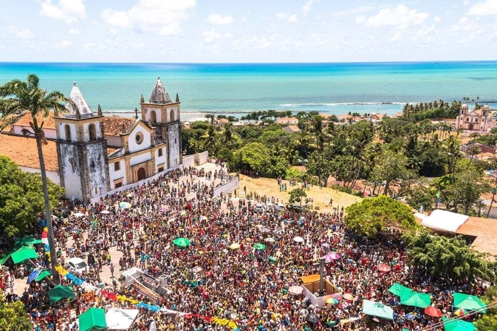 Carnaval 2025 em Pernambuco: Programação Completa para Recife e Olinda