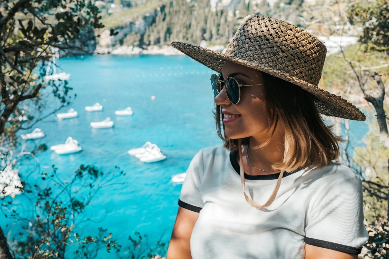 5 Destinos Seguros e Inspiradores para Mulheres que Viajam Sozinhas ♀️