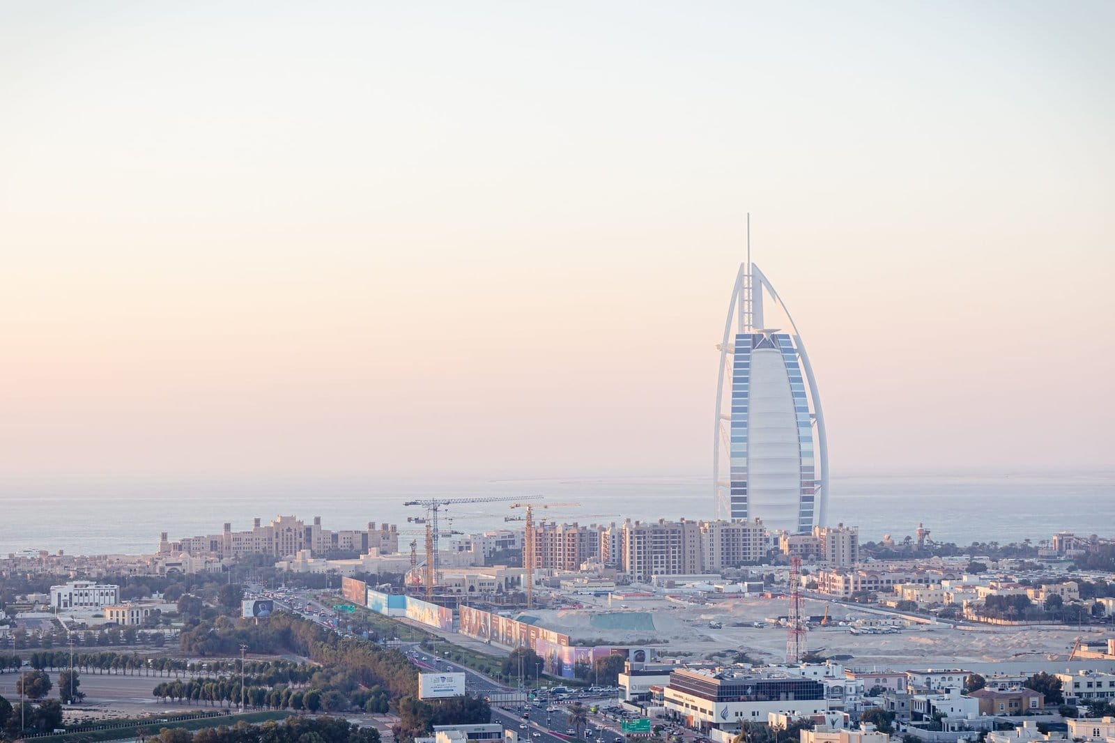 Páscoa em Dubai: Guia Completo para Celebrar a Data no Luxo do Deserto