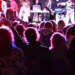 CONCERT CROWD