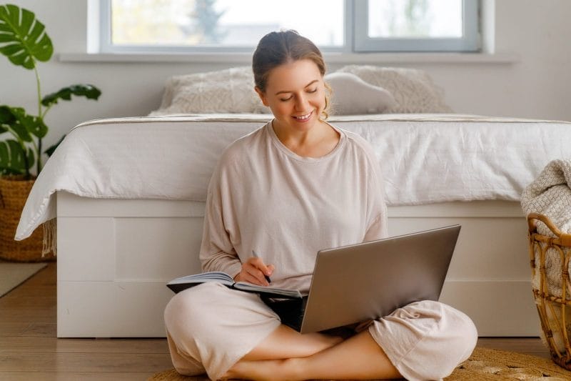 woman working on a laptop